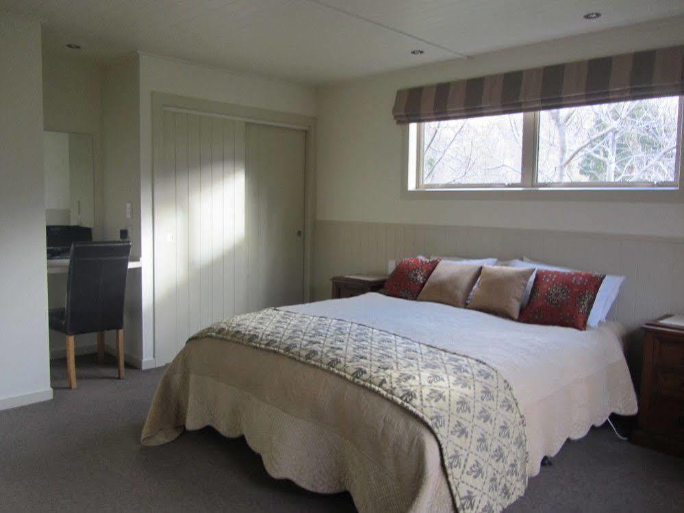 Burn Cottage Retreat Кромуел Екстериор снимка