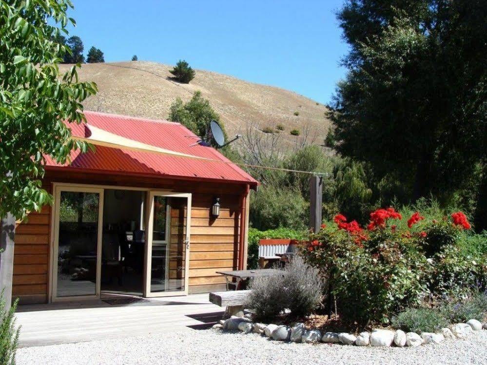 Burn Cottage Retreat Кромуел Екстериор снимка